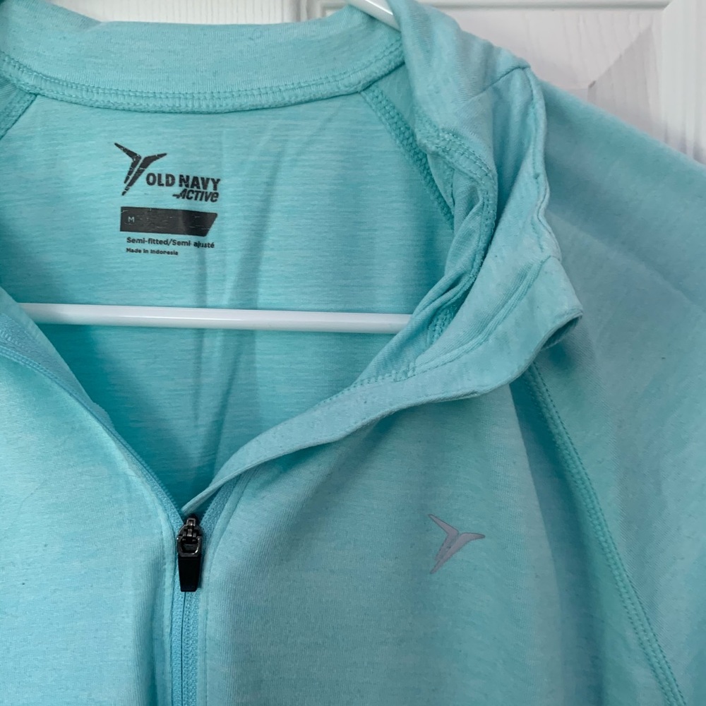 Blue Old Navy Active Top